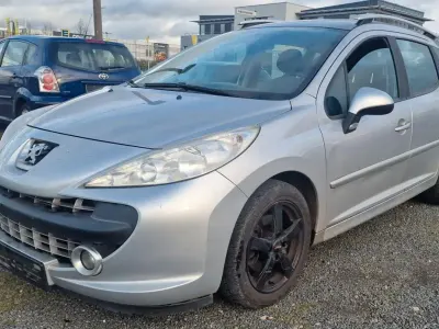Gebraucht Peugeot 207 Sport 120 PS (88 kW) 2008 Grau Kombi