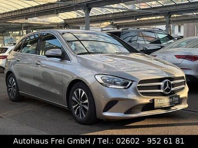 Usata Mercedes B180 Progressive 136 CV (100 kW) 2020 Argento Monovolume