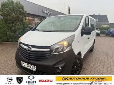 Gebraucht Opel Vivaro 125 PS (91 kW) 2016 Weiss Van / Kleinbus