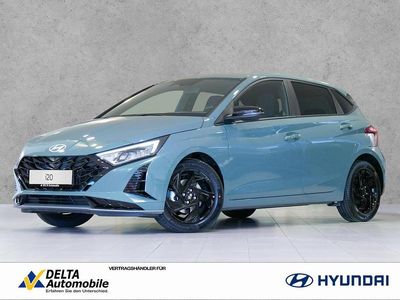 Neu Hyundai i20 Blackline 90 PS (66 kW) 2026 Mangrove green / mic Kleinwagen