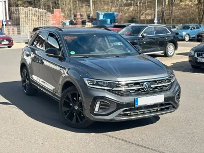 Gebraucht VW T-Roc Cabriolet R-line 150 PS (110 kW) 2025 Grau SUV