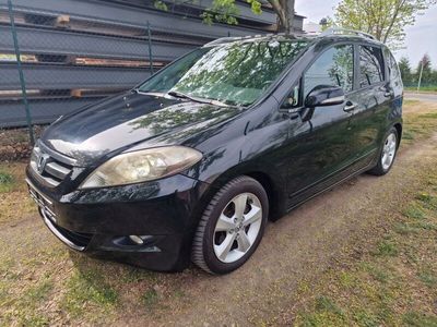 Honda FR-V