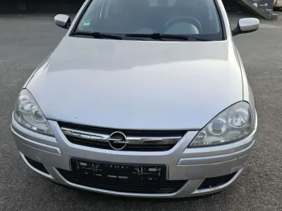 Gebraucht Opel Corsa 75 PS (55 kW) 2005 Kleinwagen