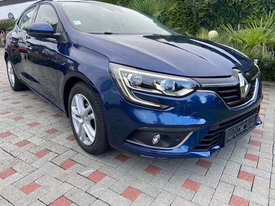 gebraucht Renault Mégane IV BLUE dCi 115 Deluxe-Paket LIMITED