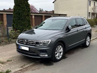 Second-hand VW Tiguan Comfortline 150 CP (110 kW) 2016 Gri SUV