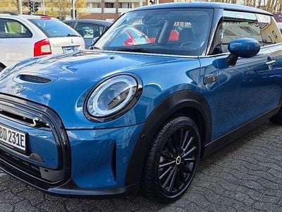 Gebraucht Mini Cooper SE 135 kW (184 PS) 2023 Blau Kleinwagen