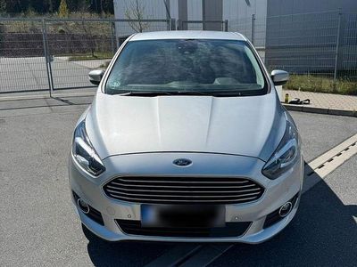 Usata Ford S-MAX Titanium 190 CV (139 kW) 2019 Argento Monovolume
