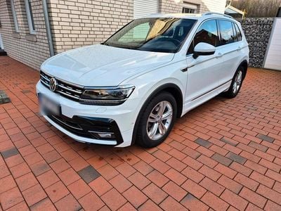 Gebraucht VW Tiguan R-line 150 PS (110 kW) 2019 Weiß SUV