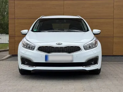 Gebraucht Kia Ceed Sportswagon Spirit 135 PS (99 kW) 2017 Weiß Kombi