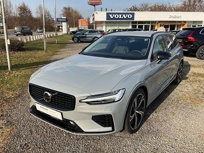 Gebraucht Volvo V60 Plus 257 PS (189 kW) 2025 Grau Kombi