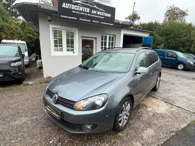Gebraucht VW Golf VI Comfortline 122 PS (89 kW) 2010 Grau Kombi