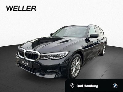 Black sapphire (schwarz) Gebraucht 2020 BMW 330 Comfort Edition Kombi | 27.790 € (Superpreis)