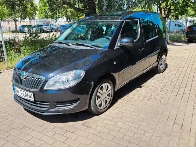Gebraucht Skoda Roomster Style 105 PS (77 kW) 2011 Schwarz Van / Kleinbus