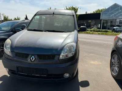 Usata Renault Kangoo 75 CV (55 kW) 2003 Grigio Monovolume