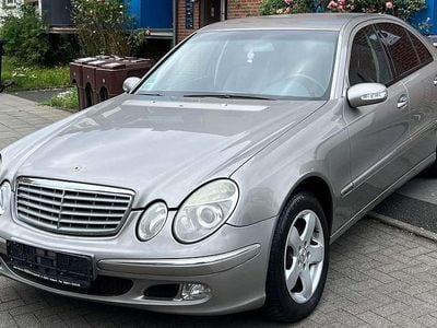 Mercedes E240