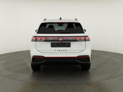 Pure white Neu 2025 VW Tiguan R-line SUV | 51.475 € (Guter Preis)
