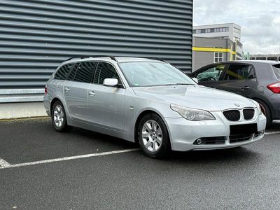 BMW 525
