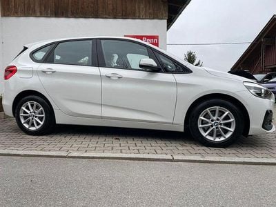 Gebraucht BMW 220 Active Tourer 192 PS (141 kW) 2018 Weiß Van / Kleinbus