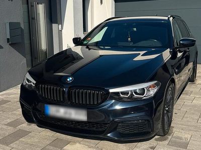 Gebraucht BMW 530 M Sport 265 PS (194 kW) 2020 Schwarz Kombi
