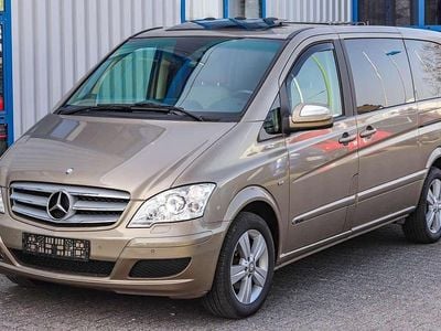 Usata Mercedes Viano 224 CV (164 kW) 2011 Beige Monovolume