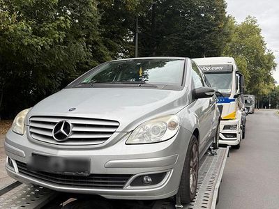 Mercedes B180
