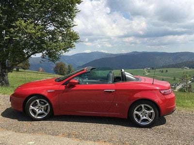 Usata Alfa Romeo Spider Exclusive 185 CV (136 kW) 2007 Rosso Cabrio