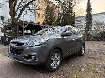 Gebraucht Hyundai ix35 120 PS (88 kW) 2013 Grau SUV