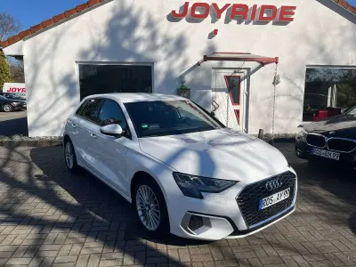 Gebraucht Audi A3 Advanced 116 PS (85 kW) 2023 Ibisweiß Limousine