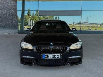 BMW M550