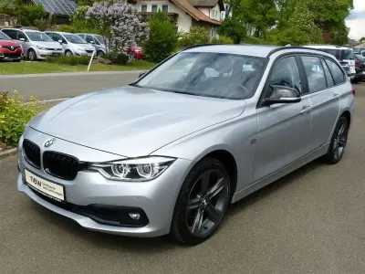 Gebraucht BMW 320 190 PS (139 kW) 2019 Grau Kombi