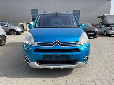 Gebraucht Citroën Berlingo SELECTION 120 PS (88 kW) 2014 Blau Van / Kleinbus