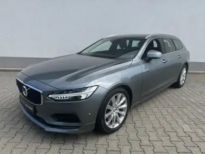 Gebraucht Volvo V90 Momentum 190 PS (139 kW) 2017 Grau Kombi