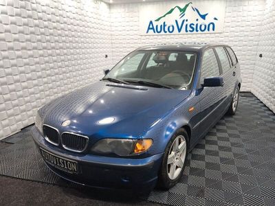 Gebraucht BMW 320 150 PS (110 kW) 2004 Blau Kombi