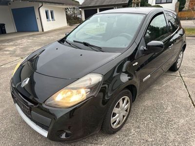 gebraucht Renault Clio III 1.5 65 kW dCiTom Tom Edition*KLIMA-TÜV*