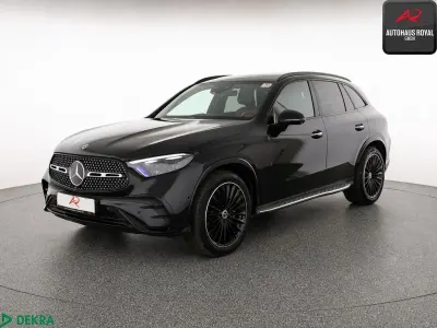 Gebraucht Mercedes GLC300 AMG 258 PS (189 kW) 2024 Obsidianschwarz SUV