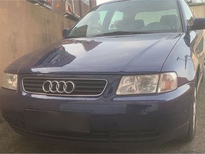 gebraucht Audi A3 1.6 mit AHK Reifen, Öl, Bremsen neu Schiebedach Top