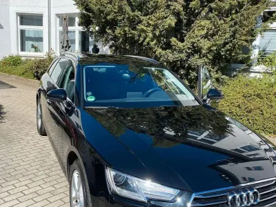 Gebraucht Audi A4 Design 150 PS (110 kW) 2019 Schwarz Kombi