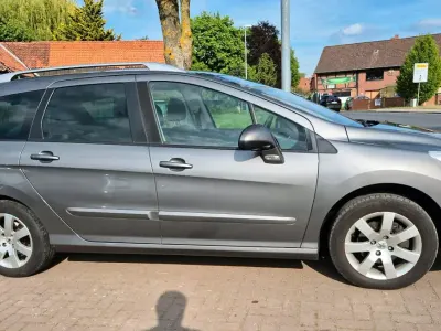 Gebraucht Peugeot 308 SW 109 PS (80 kW) 2008 Grau Kombi