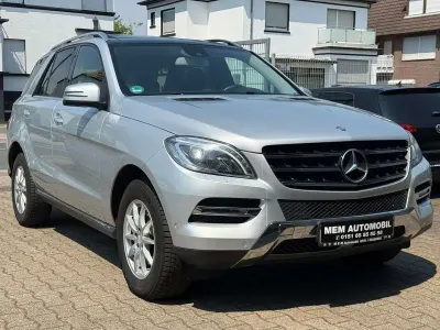 Gebraucht Mercedes ML350 258 PS (189 kW) 2014 Iridiumsilber  metalliclack SUV