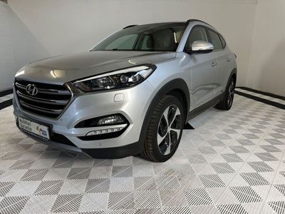 gebraucht Hyundai Tucson Premium 4WD°Sitzheiz.°RFK°Spurhalte.°82Tk