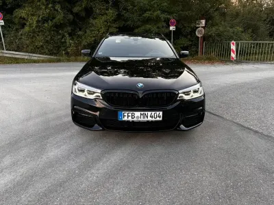 Gebraucht BMW 520 M Sport 190 PS (139 kW) 2019 Schwarz Limousine