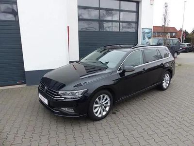 Begagnad VW Passat Business 150 HK (110 kW) 2024 Svart Kombi