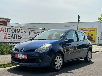 Occasion Renault Clio III Dynamique 75 ch (55 kW) 2005 Bleue Citadine