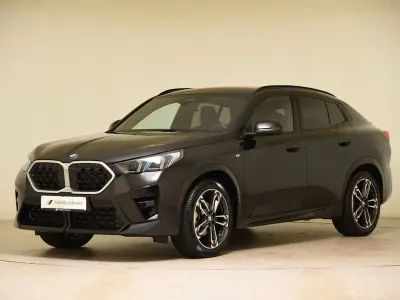 Gebraucht BMW X2 M Sport 150 PS (110 kW) 2025 Schwarz SUV