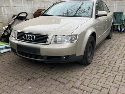 gebraucht Audi A4 b6 2002 KAPUTT