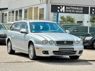 Gebraucht Jaguar X-type 145 PS (106 kW) 2009 Silber Kombi