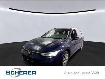 Gebraucht VW Golf VIII Life 116 PS (85 kW) 2022 Atlantik blue metallic (metallic) Kombi