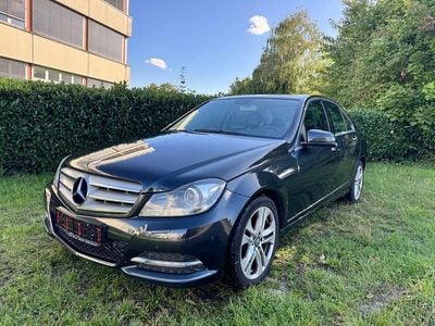 Mercedes C200