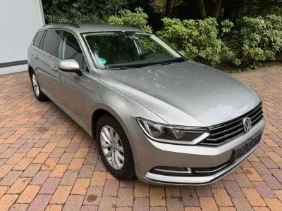 Gebraucht VW Passat Comfortline 150 PS (110 kW) 2016 Silber Kombi