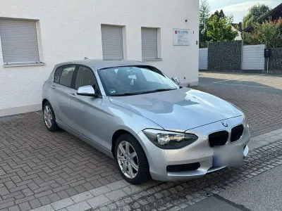 Gebraucht BMW 114 Sport Line 102 PS (75 kW) 2012 Grau Kleinwagen